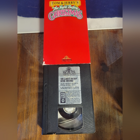 Vintage VHS 3 Movie Box Set 1991 MGM Cartoon Christmas Tom & Jerry The Grinch - Picture 13 of 16